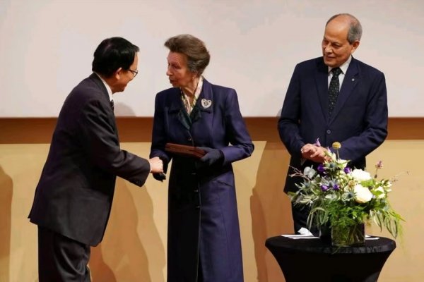 Kneron obtain the 2023 IEEE/RSE James Clerk Maxwell Medal  | Kneron - 人工智能无处不在