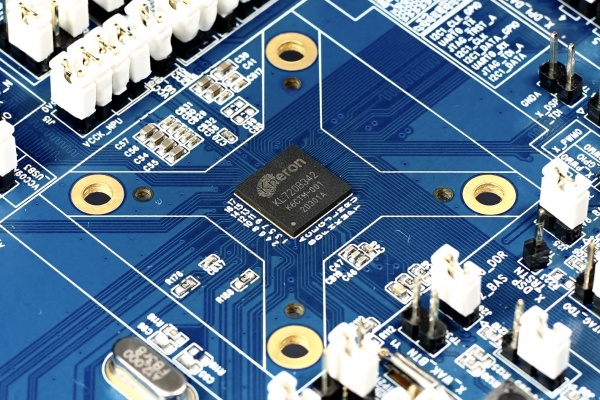 耐能 KL720 | Kneron – Full Stack Edge AI
